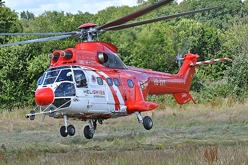 Hélicoptère AS332 SuperPuma HB-XVY d'HELISWISS INTERNATIONAL