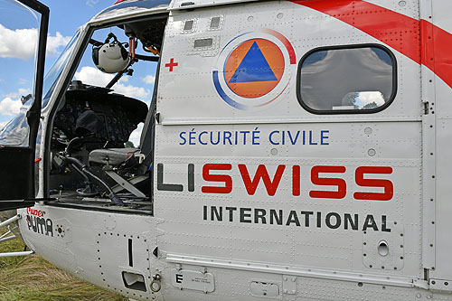 Hélicoptère AS332 SuperPuma HB-XVY d'HELISWISS INTERNATIONAL