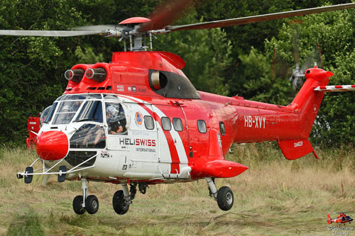 Hélicoptère AS332 SuperPuma HB-XVY d'HELISWISS INTERNATIONAL