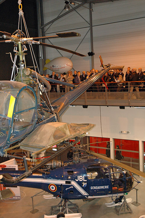 Inauguration du hall de la voilure tournante au Musée de l'Air et de l'Espace du Bourget, le 15 décembre 2007