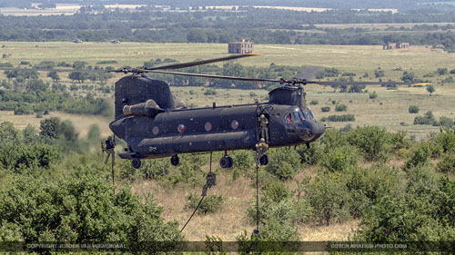 Hélicoptère CH47 Chinook italien