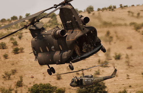 Hélicoptère CH47 Chinook italien