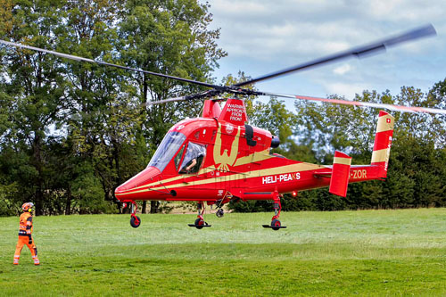 Hélicoptère K1200 KMAX HB-ZOR d'HELIPEAKS, Suisse