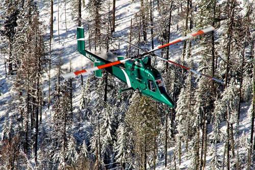 Hélicoptère K1200 KMAX N674TH de TIMBERLINE HELICOPTERS, USA