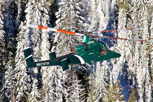 Hélicoptère K1200 KMAX N674TH de TIMBERLINE HELICOPTERS, USA