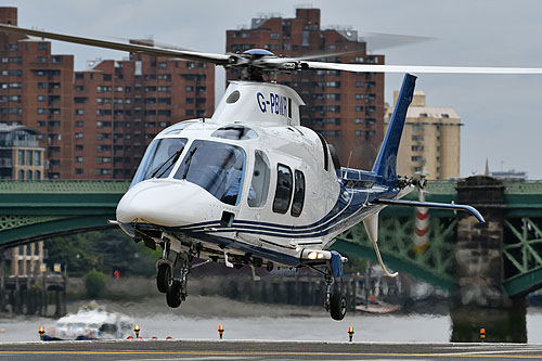 Hélicoptère AW109 G-PBWR