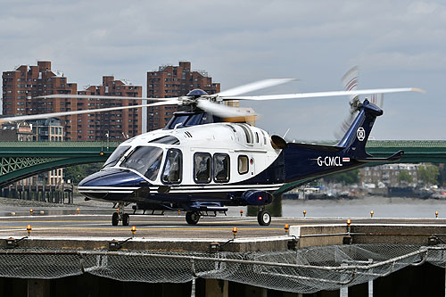 Hélicoptère AW169 G-CMCL