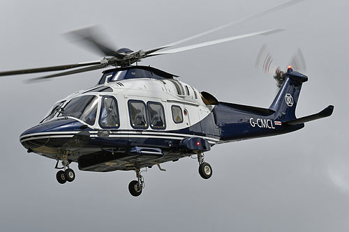 Hélicoptère AW169 G-CMCL