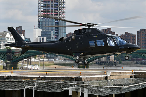 Hélicoptère AW109 G-DEUP