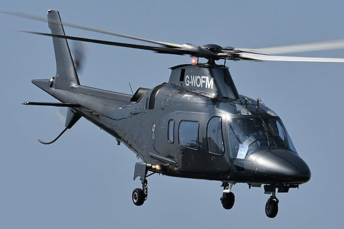 Hélicoptère AW109E Power G-WOFM