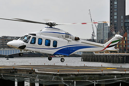 Hélicoptère AW139 DU-142 de Dubai Air Wing, United Arab Emirates