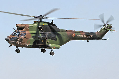 Hélicoptère SA330 Puma ALAT