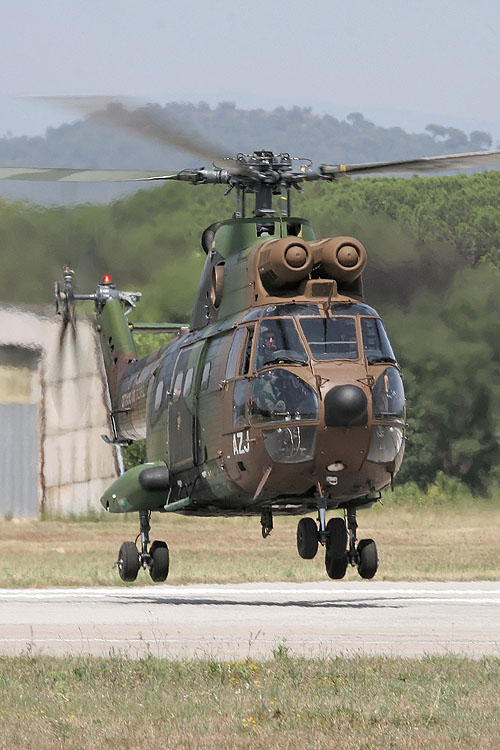 Hélicoptère SA330 Puma ALAT