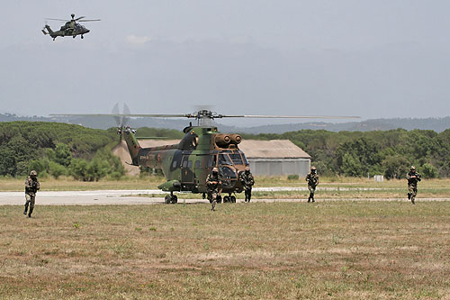 Hélicoptère SA330 Puma ALAT