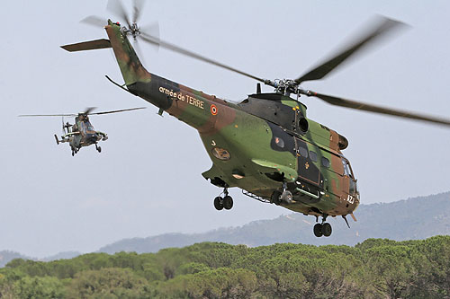 Hélicoptère SA330 Puma ALAT