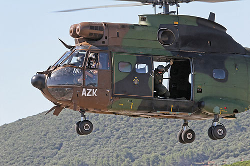 Hélicoptère SA330 Puma ALAT