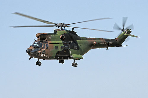 Hélicoptère SA330 Puma ALAT