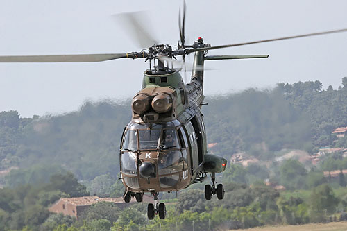 Hélicoptère SA330 Puma ALAT