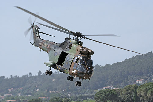 Hélicoptère SA330 Puma ALAT