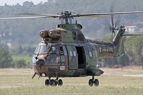 Hélicoptère SA330 Puma ALAT