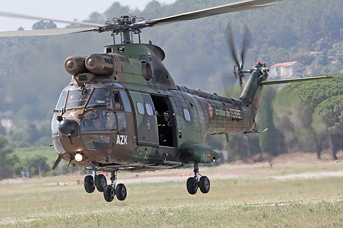 Hélicoptère SA330 Puma ALAT