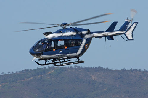 Hélicoptère EC145