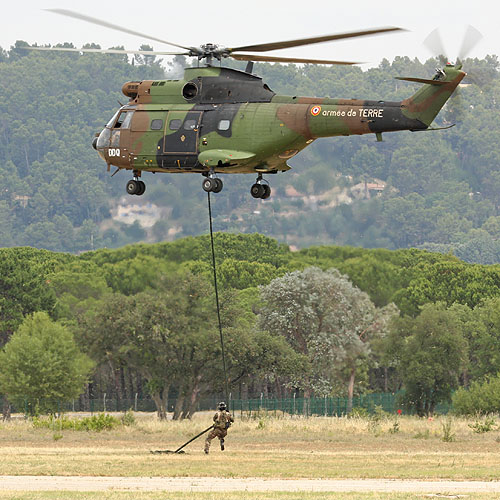 Hélicoptère SA330 Puma ALAT