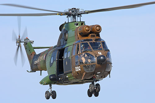 Hélicoptère SA330 Puma ALAT