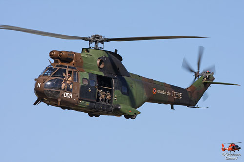 Hélicoptère SA330 Puma ALAT