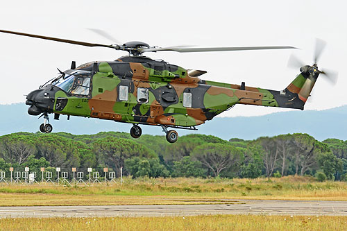 Hélicoptère de transport NH90 Caïman ALAT