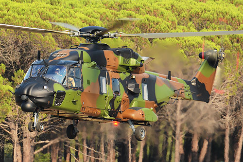 Hélicoptère de transport NH90 Caïman ALAT