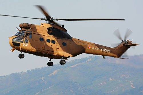 Hélicoptère de transport SA330 Puma ALAT