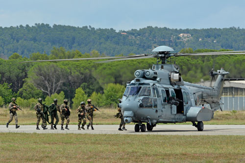 Hélicoptère EC725 Caracal ALAT