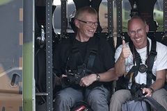 André BOUR et Stéphane GIMARD, à bord du NH90 Caïman ALAT