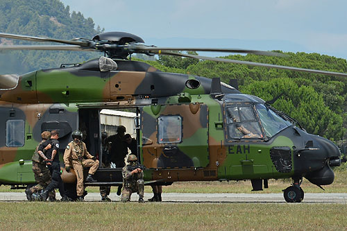 Hélicoptère de transport NH90 Caïman de l'ALAT