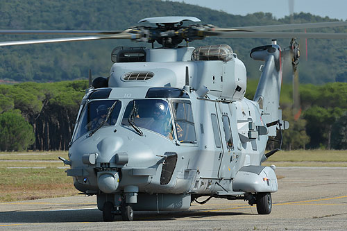 Hélicoptère de lutte anti-sous-marine NH90 Caïman de la Marine française