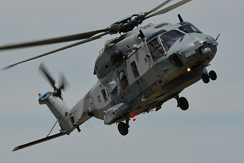 Hélicoptère NH90 NFH Marine France