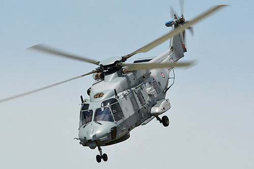 Hélicoptère NH90 NFH Marine France