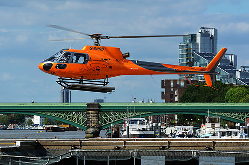 Hélicoptère AS350 B2 Ecureuil G-SHRD London Helicopter