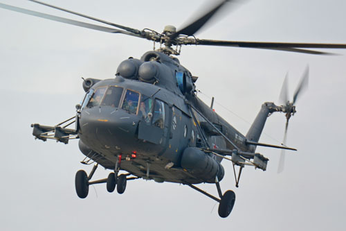 Hélicoptère de transport MI17