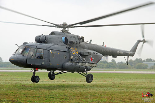 Hélicoptère de transport MI17