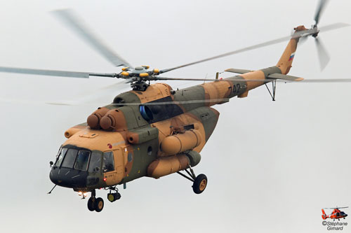 Hélicoptère de transport MI17 afghan