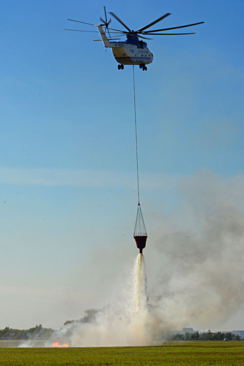 Hélicoptère de transport lourd MI26T