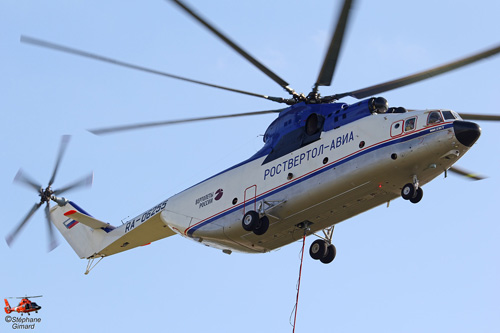 Hélicoptère de transport lourd MI26T