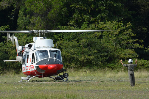 Hélicoptère AB412 des Gardes-Côtes italiens