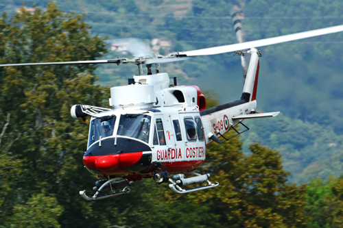 Hélicoptère AB412 des Gardes-Côtes italiens