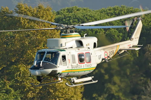 Hélicoptère AB412 de la Garde des Finances (Douanes) italienne