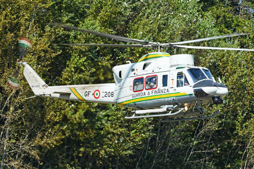 Hélicoptère AB412 de la Garde des Finances (Douanes) italienne