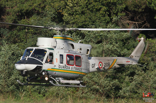 Hélicoptère AB412 de la Garde des Finances (Douanes) italienne