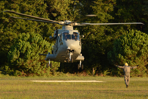 Hélicoptère AW101 ASH Mk410 Marine italienne